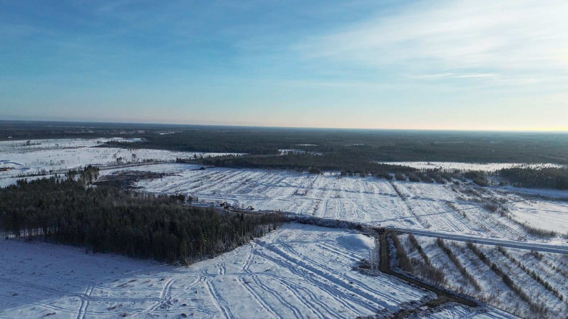 Wisol Aurinkopuisto – Utajärven Aurinkovoimala talvella